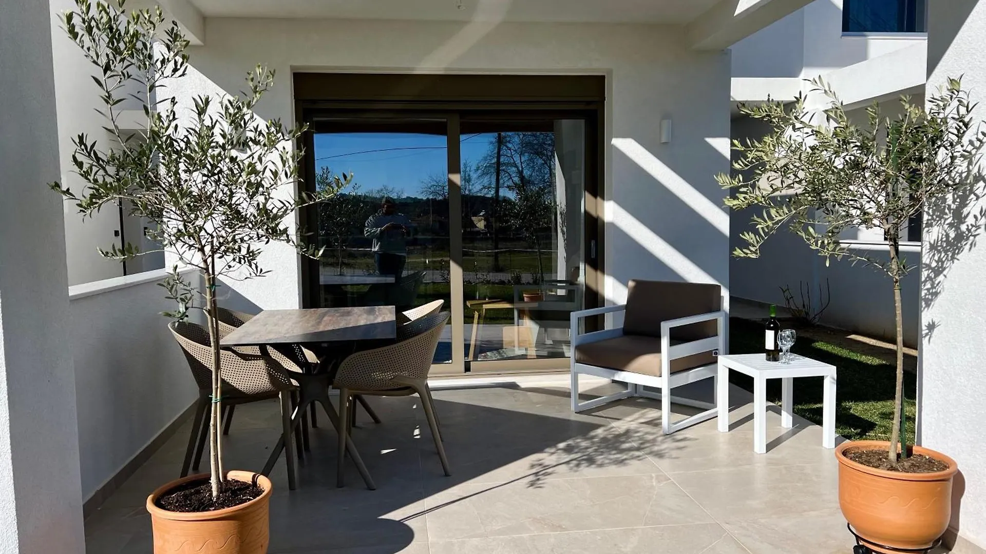 Garden Residence Olympiada 0*,
